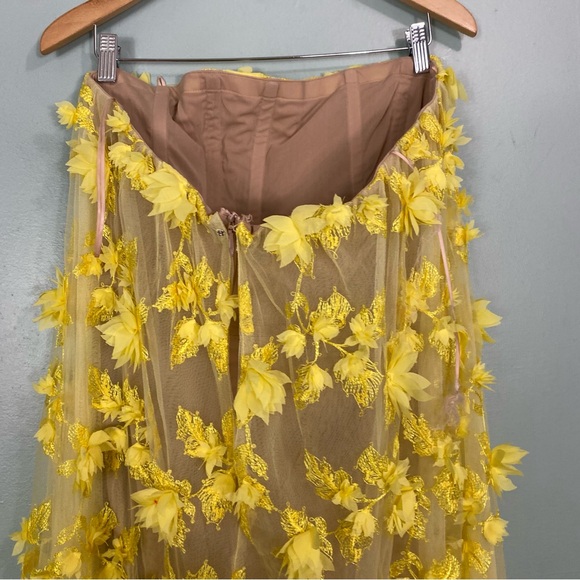 Helsi Athena Strapless Midi Gown Floral Midi 3D Applique XL - Picture 6 of 10